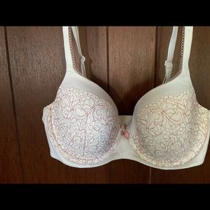 VICTORIA’S SECRET SZ 36 D